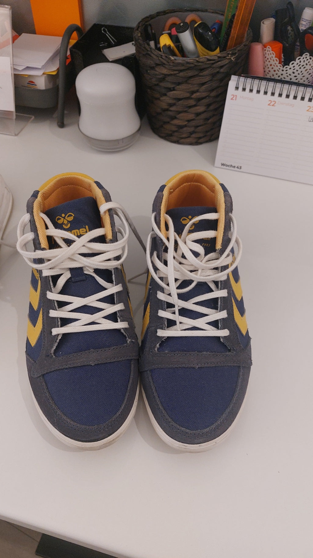 Hummel Sneaker Blau und Gelb