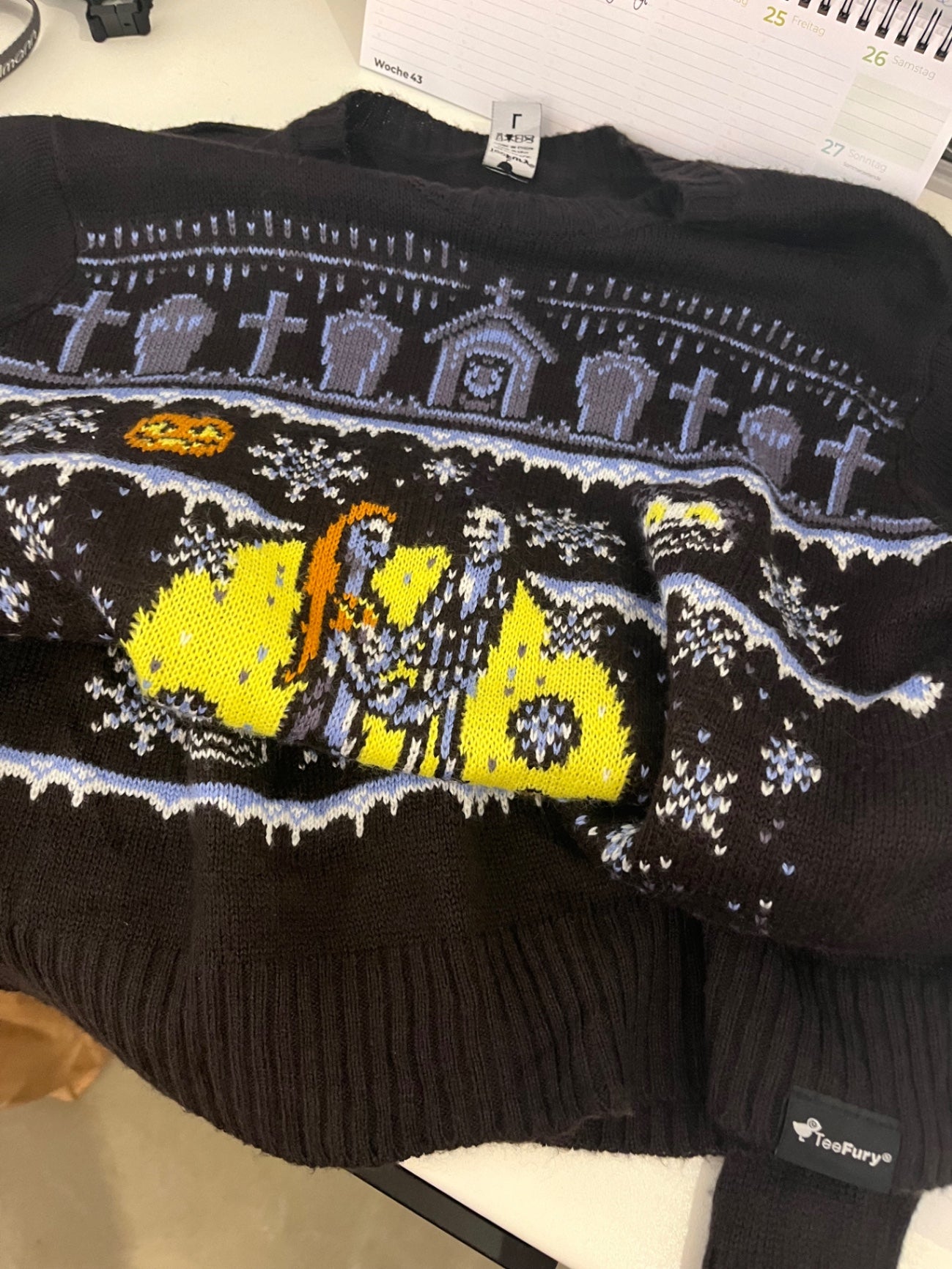 TeeFury Pullover Halloween Schwarz
