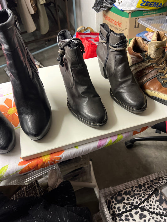 Rieker Stiefelette Schwarz Größe: 41