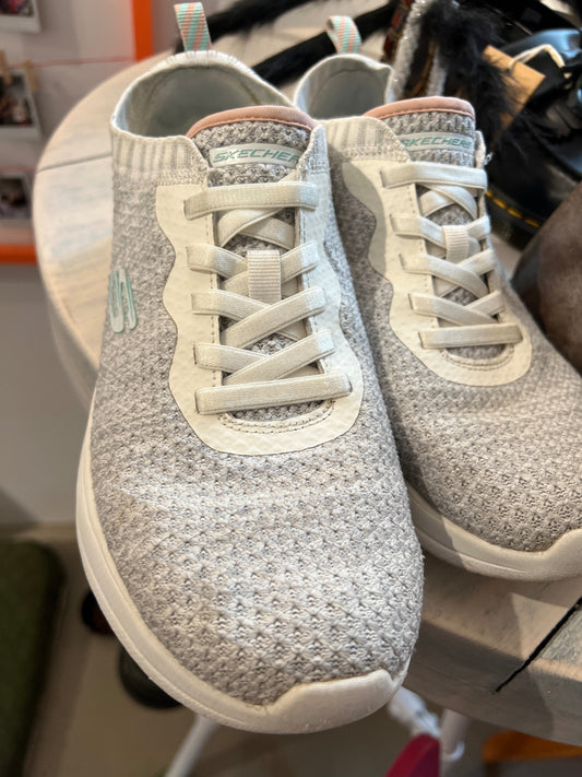 Skechers Sneaker Grau Weiß Größe: 41