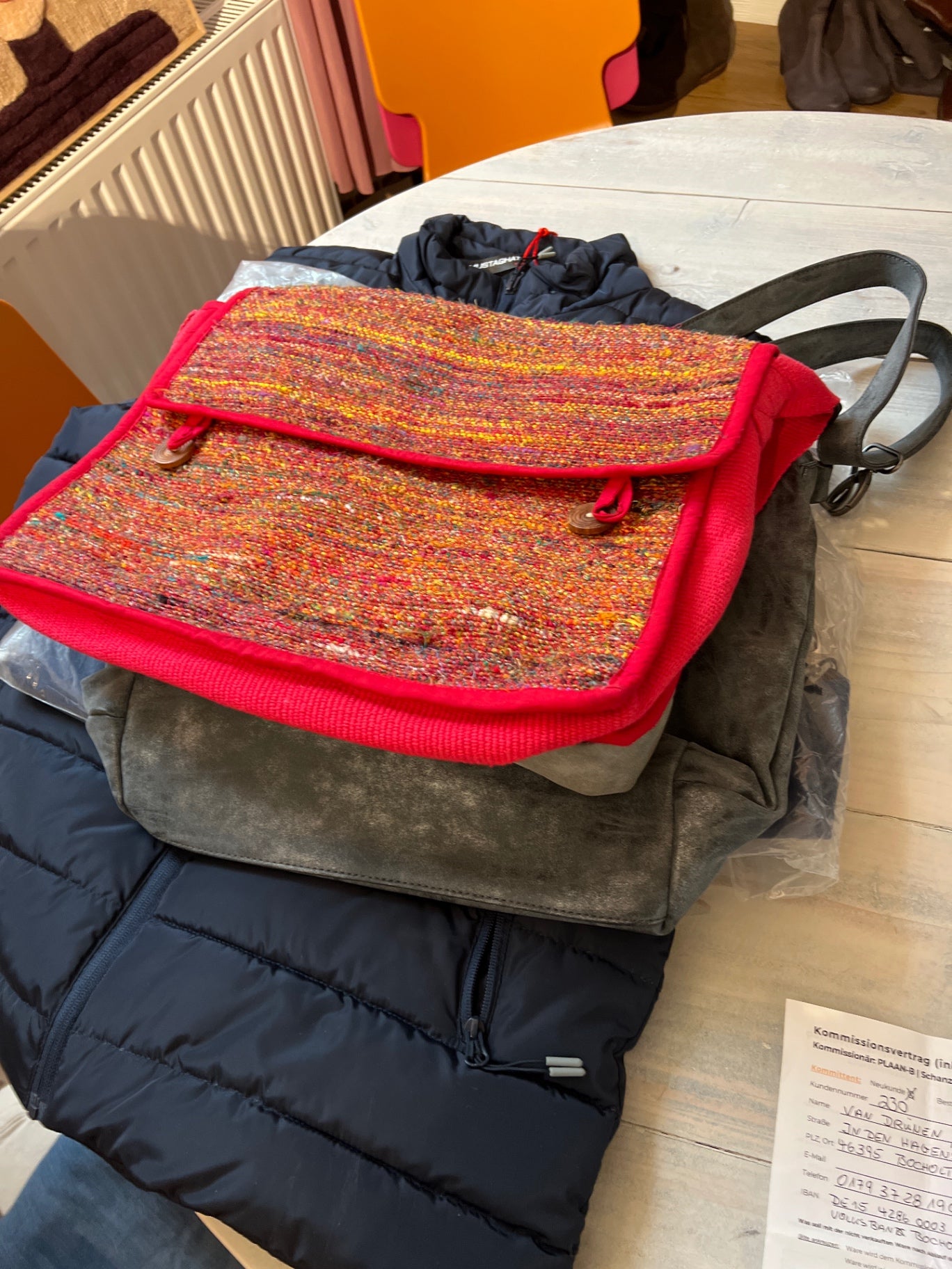 Karma Fair Trade Tasche Rot