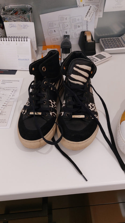 Tommy Hilfiger Sneaker Schwarz, Weiß, Beige Größe: 38