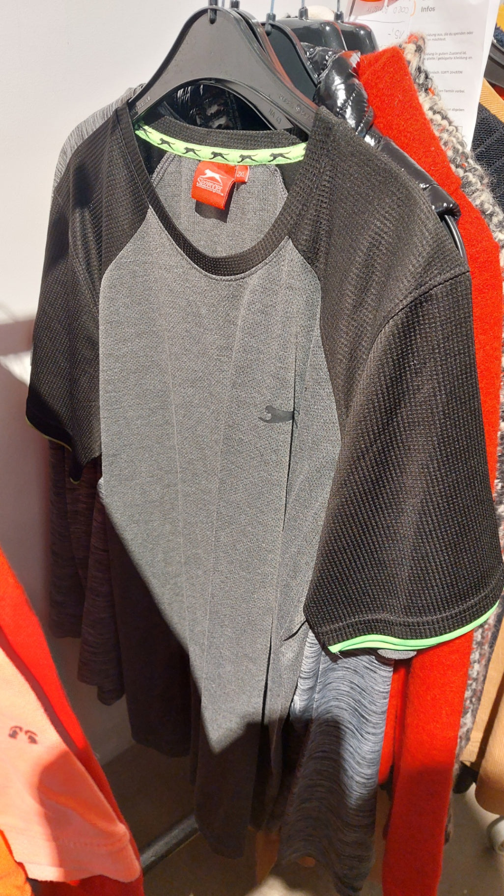 Puma T-Shirt Grau und Schwarz Größe: XXL