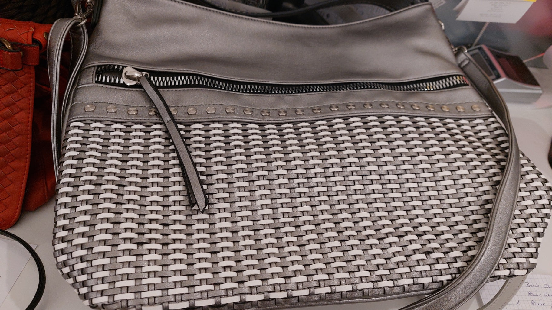 Handtasche Silber und Weiß Größe: