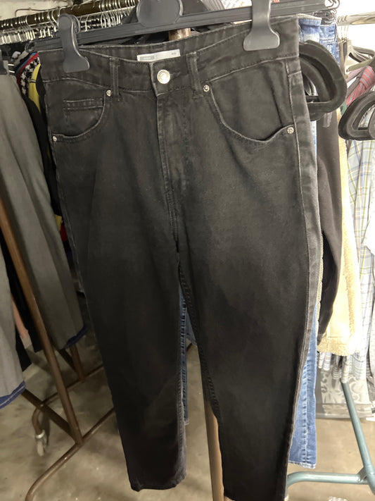 Bershka Jeans Schwarz Größe: 36