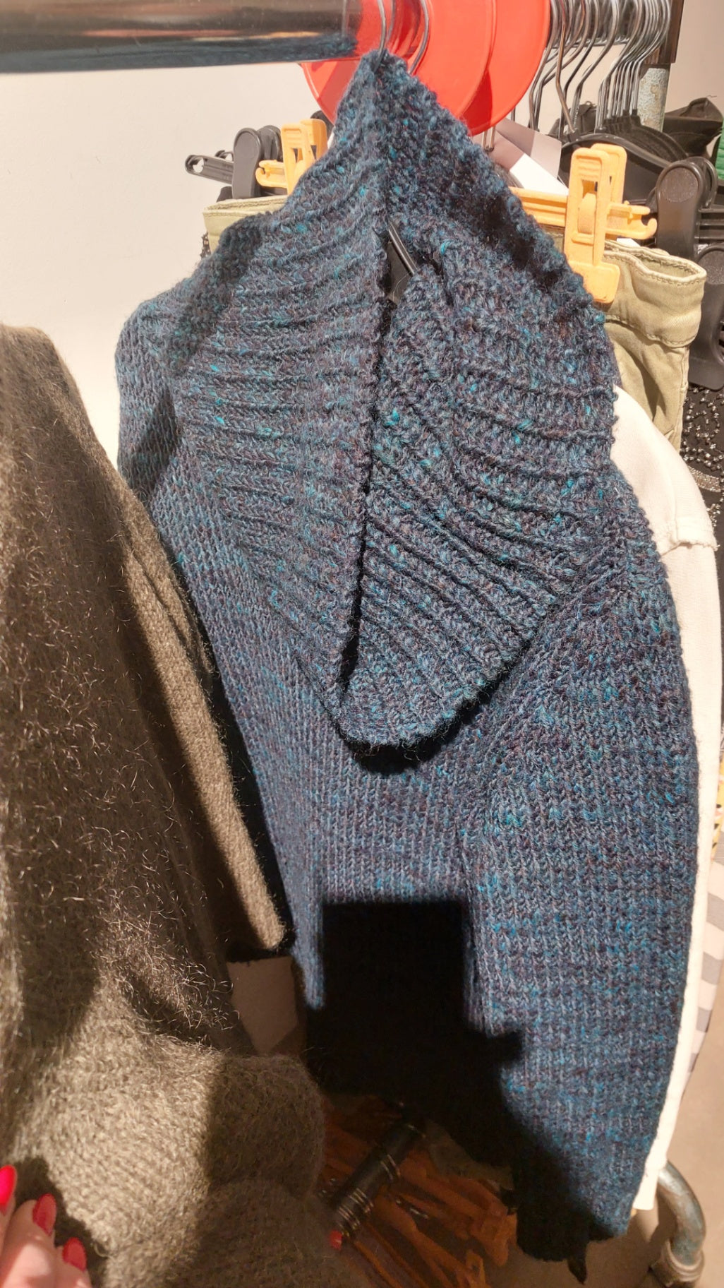 Esprit Pullover Blau Größe: M.