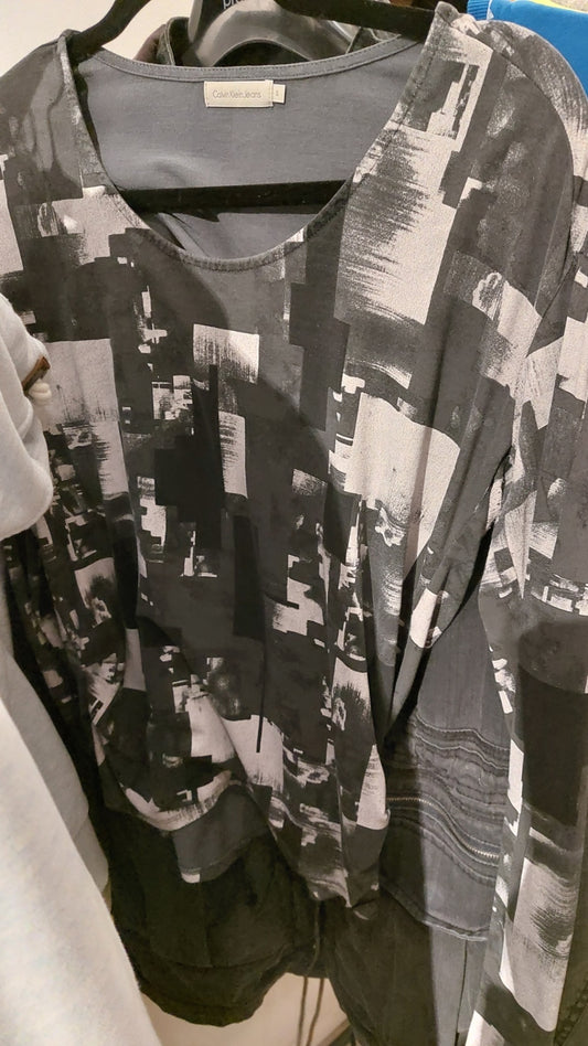 Calvin Klein Langarmshirt Schwarz-Weiß-Grau Größe: S