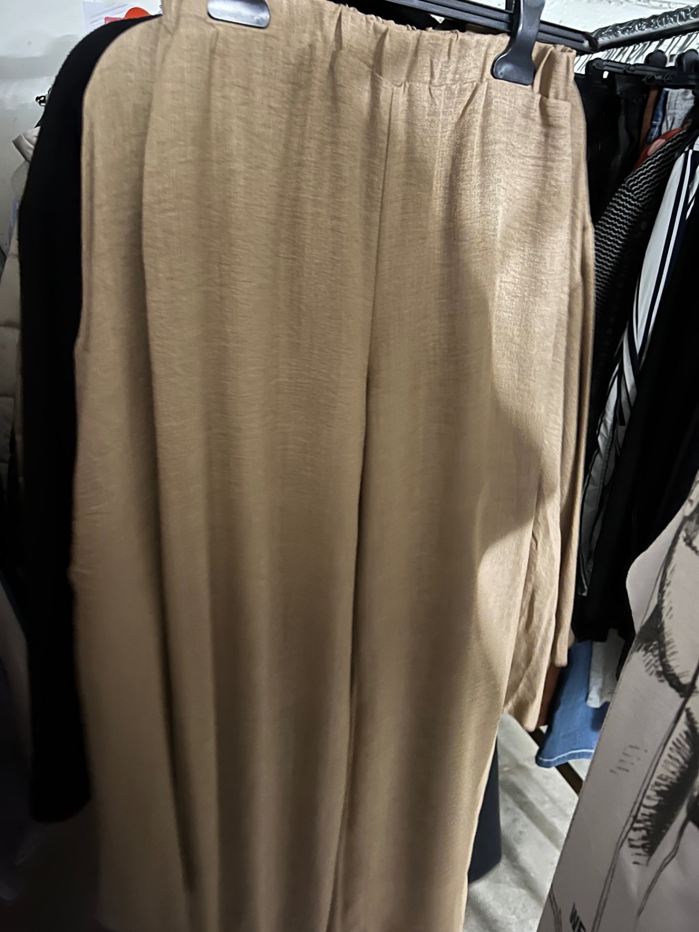 2 - Teiler Hose und Jacke Beige Größe: M