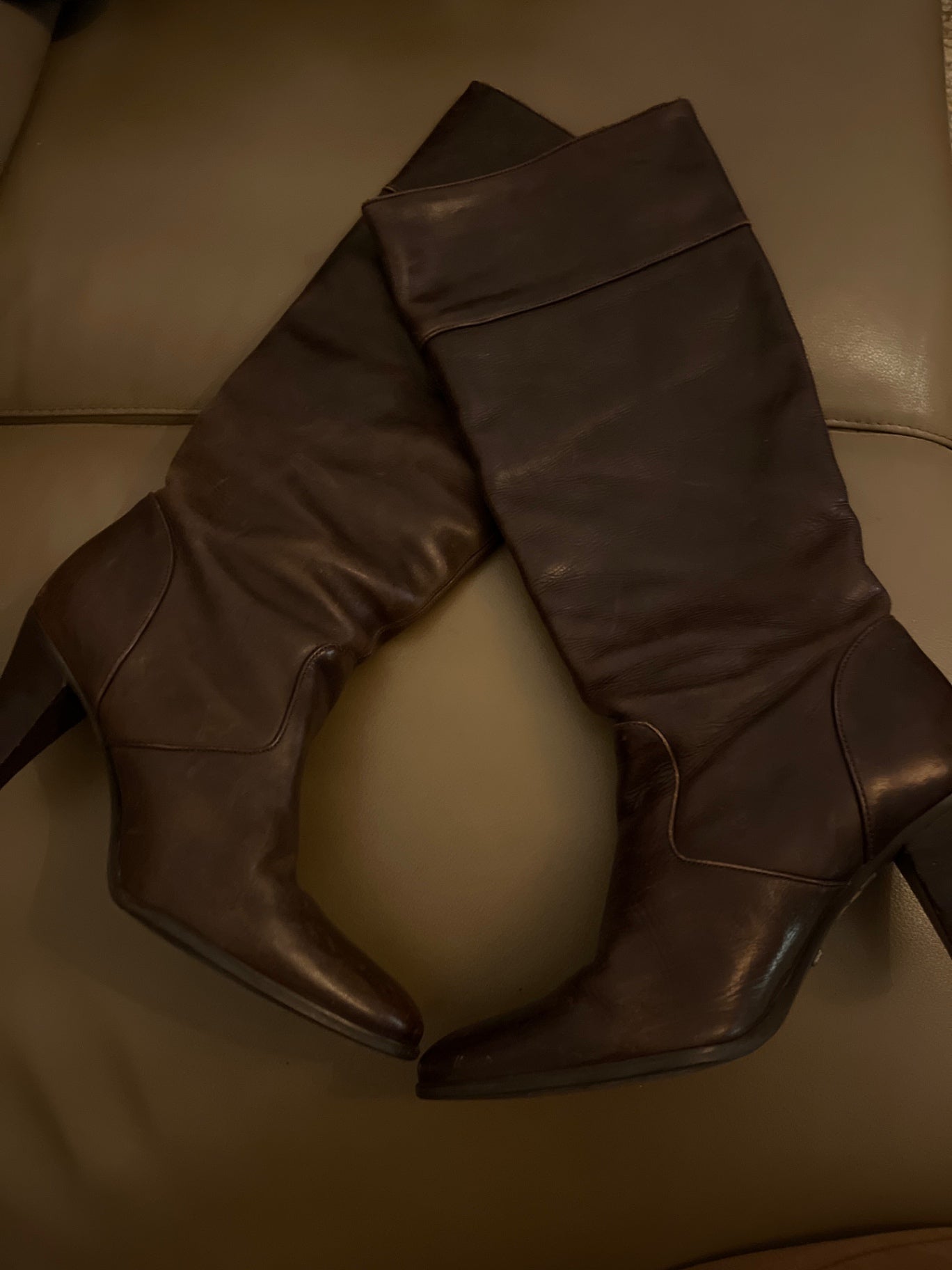 Buffalo Stiefel Dunkelbraun Größe: 39