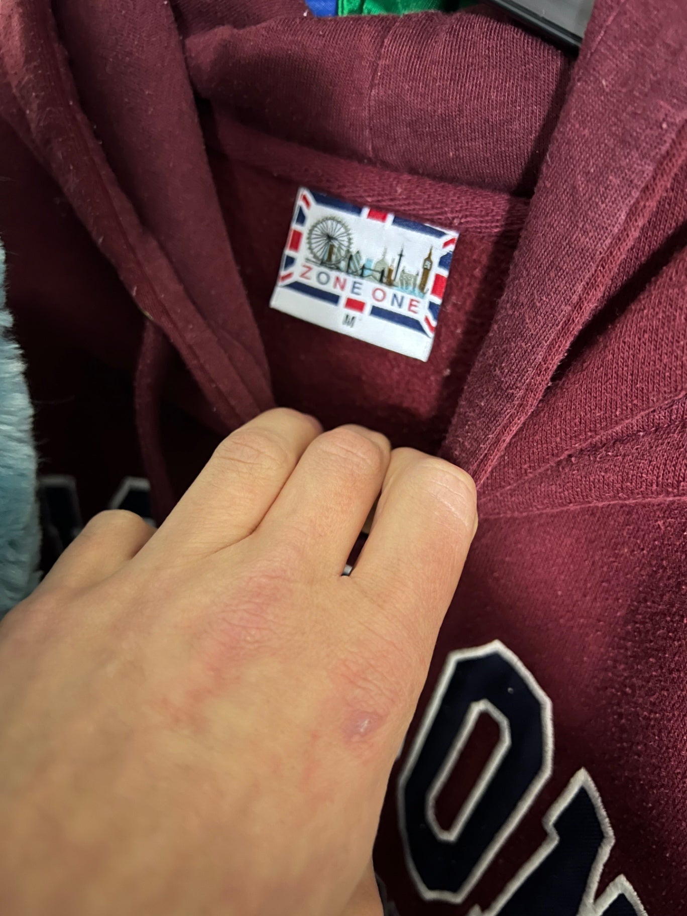Zone One Hoodie Bordeaux Größe: M