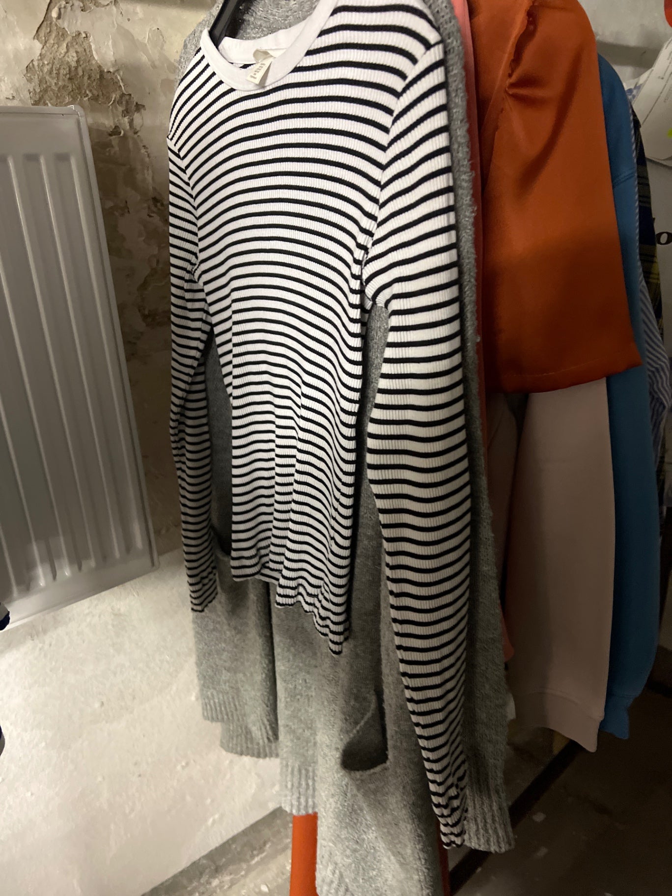 H&M Langarmshirt Schwarz-Weiß gestreift Größe: M