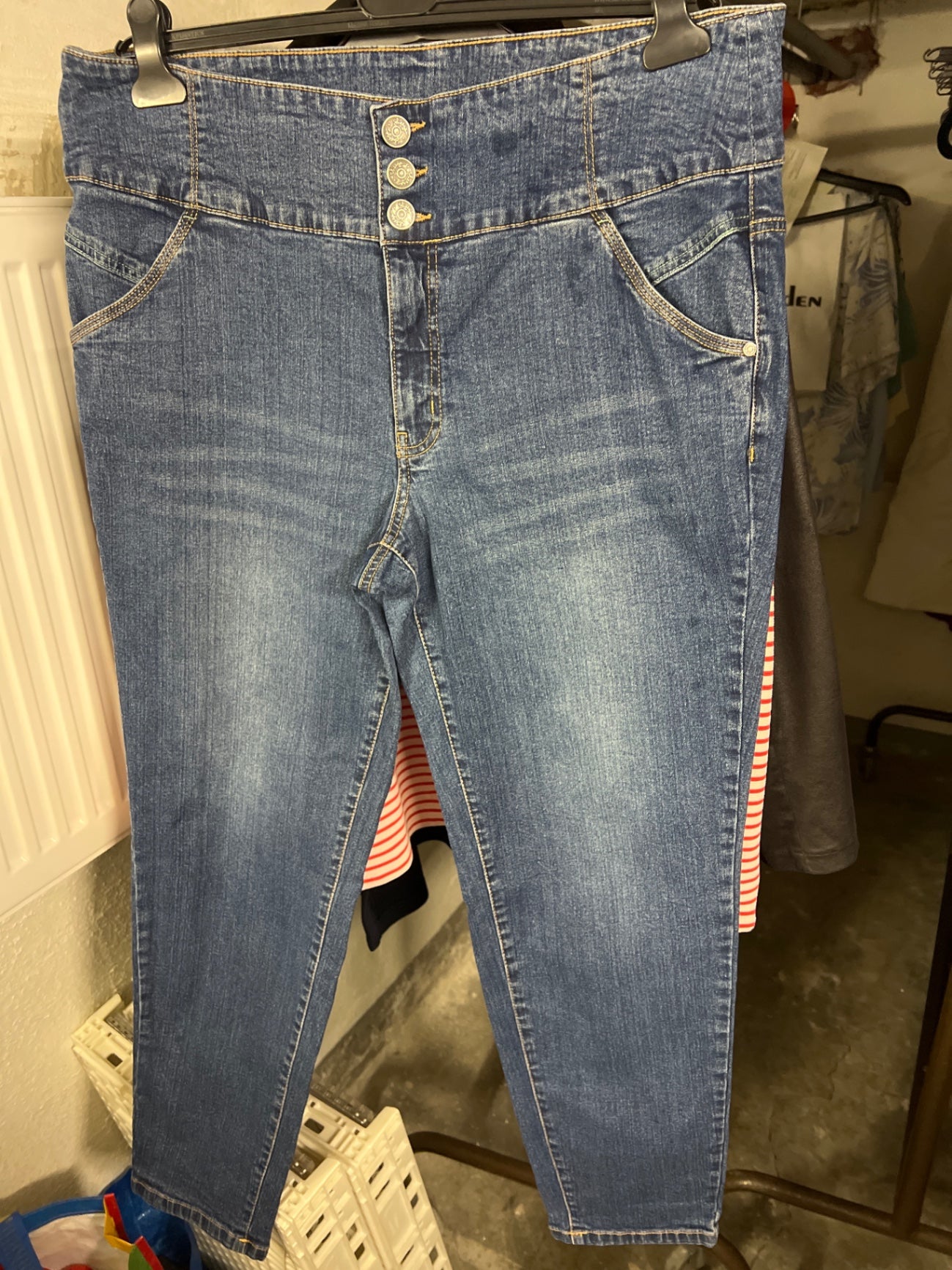 Sheego Jeans Blau Größe: 48
