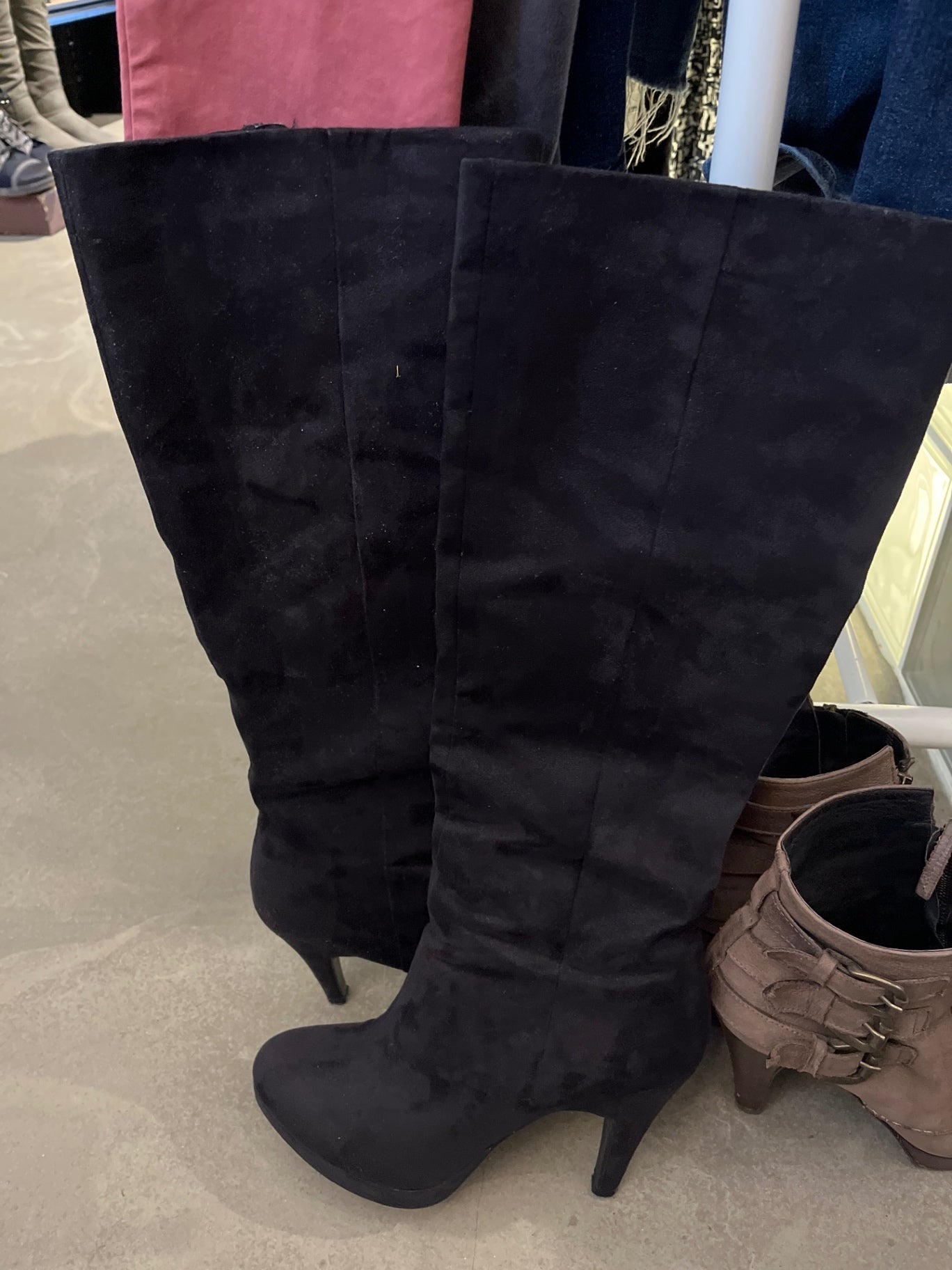 H&M Stiefel Schwarz Größe: 40
