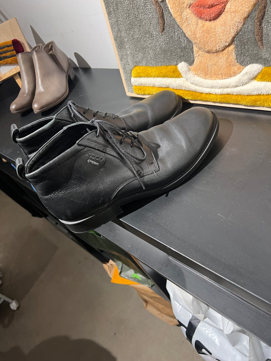 Ecco Schuhe Schwarz Größe: 43