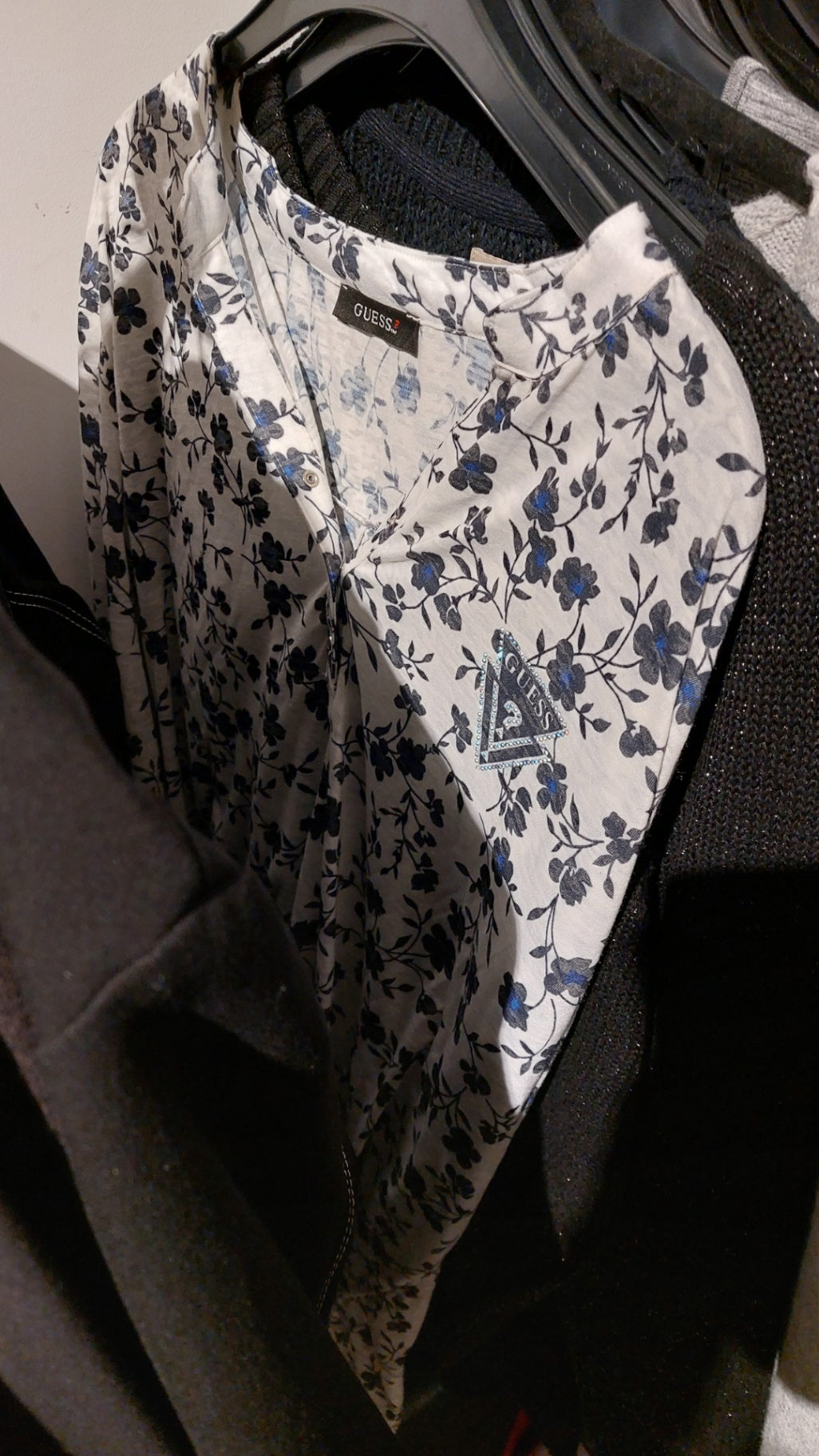 Guess Bluse Weiß mit blauem Muster Größe: L