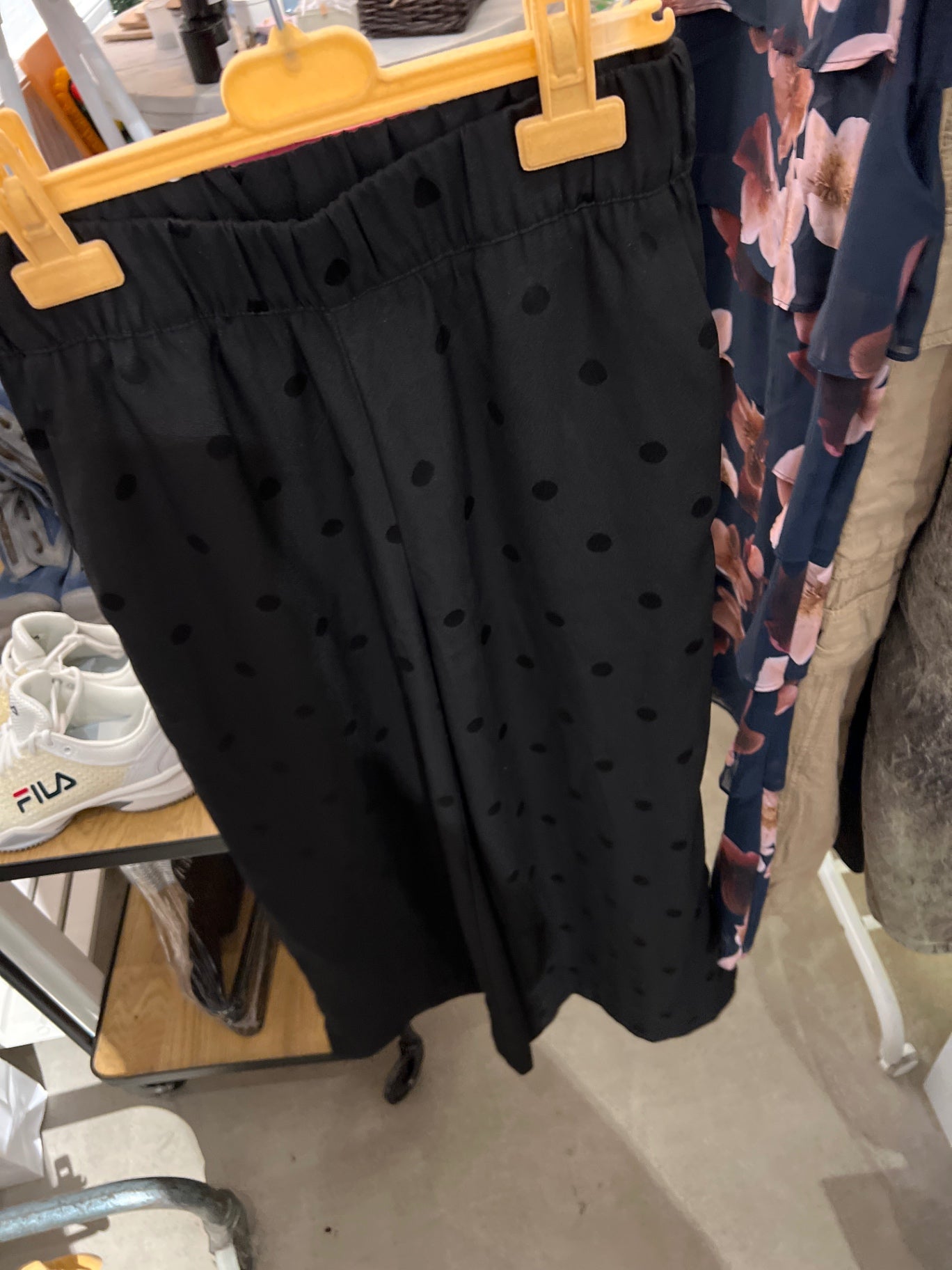 Monki Hose Schwarz Größe: XXS