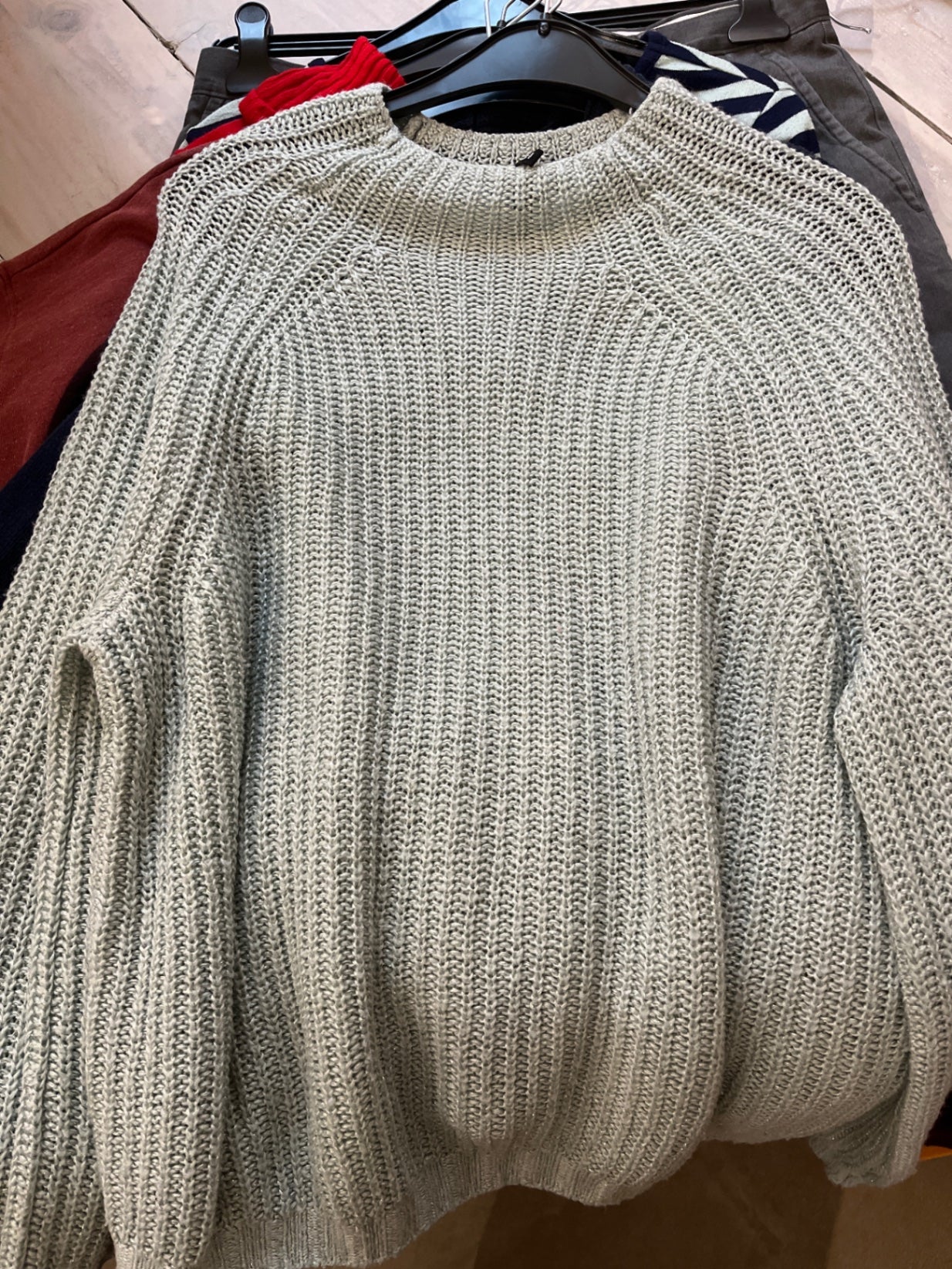 DIVIDED Pullover Grün Glitzer Größe: M