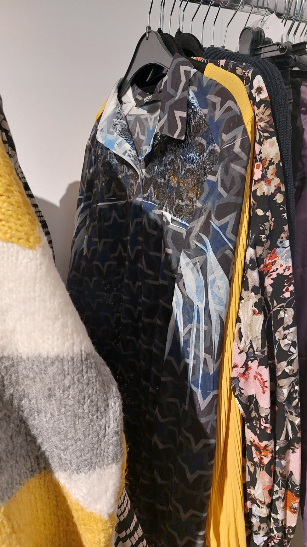 Guess Bluse Mehrfarbig Größe: M