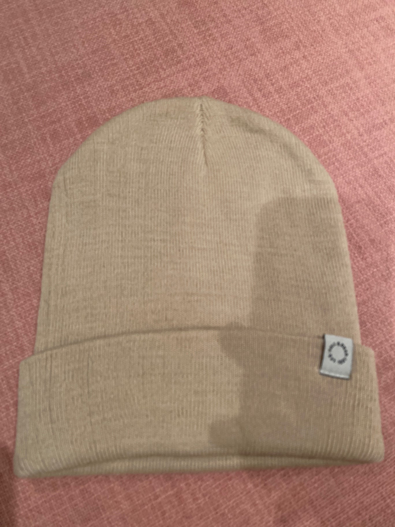 Beige Mütze