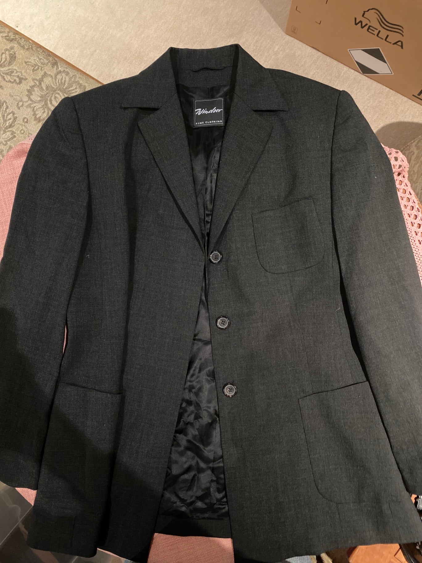 Dunkelgrauer Blazer