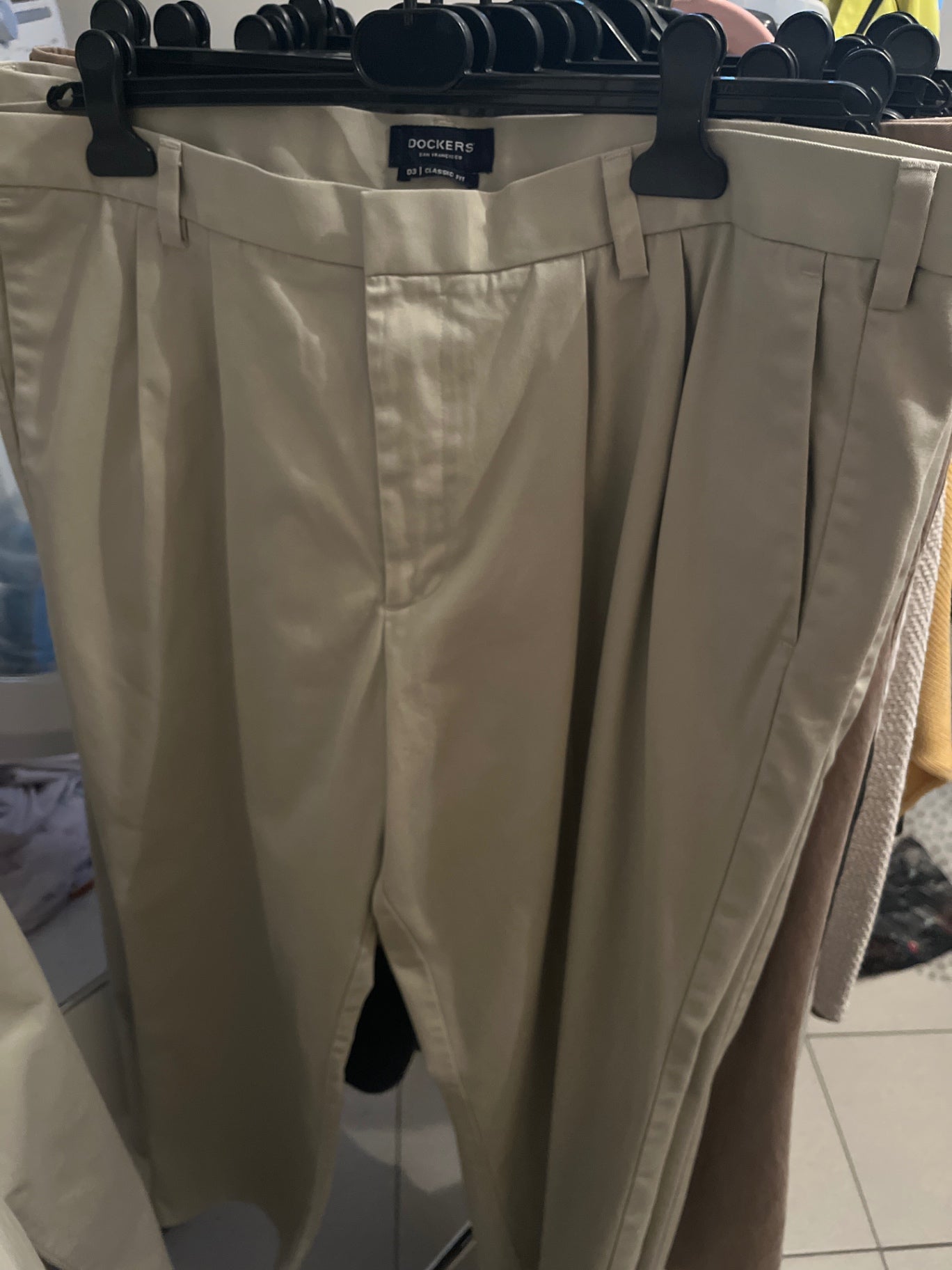 Dockers Hose Beige Größe: 44/32