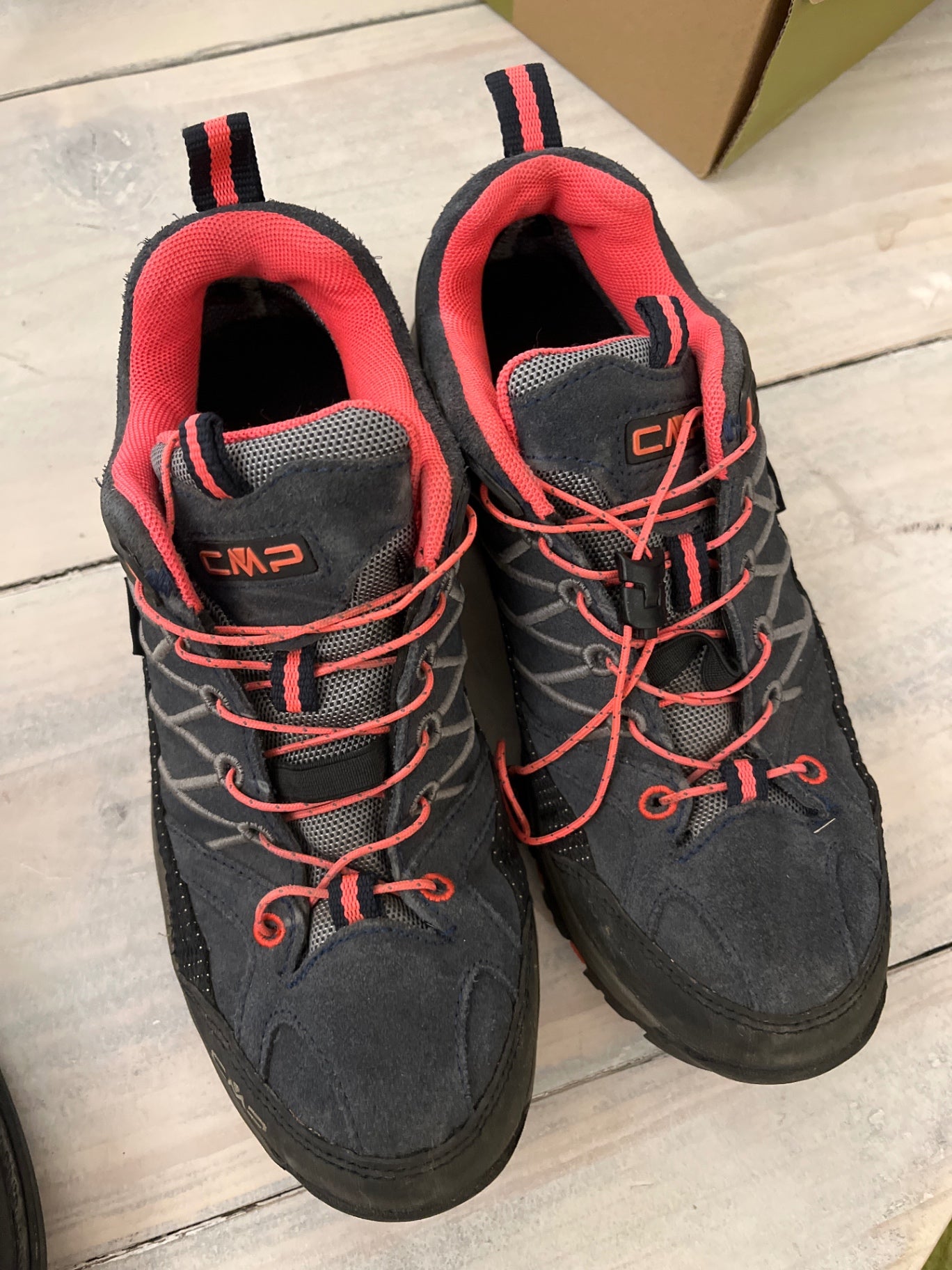 CMP Wanderschuhe Grau und pink Größe: 38