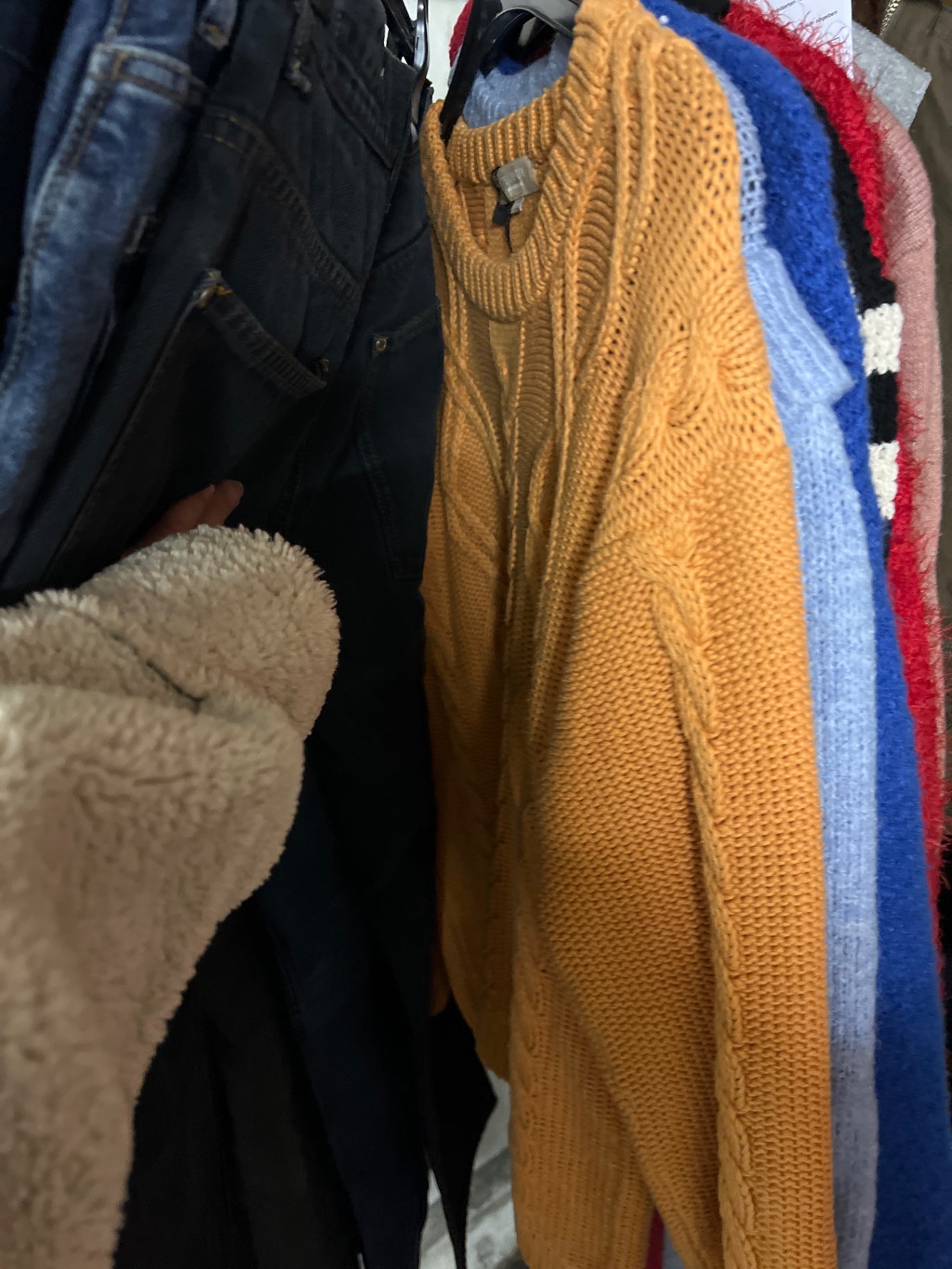 Velour Pullover Größe: M