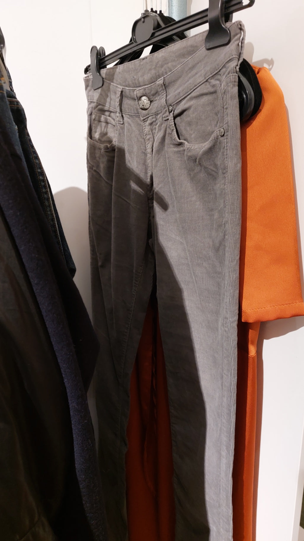 Cordhose Grau Größe: 30