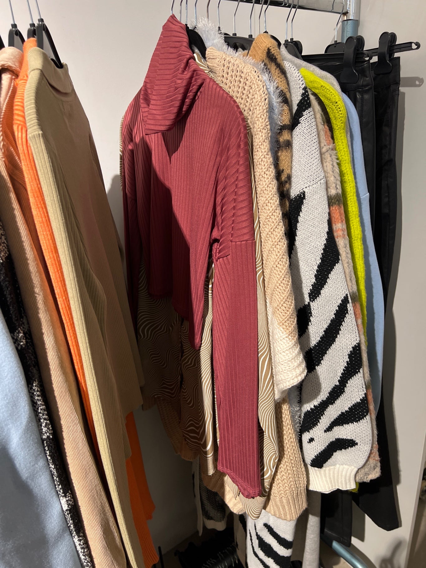 Gina Tricot Pullover Größe: XS/S