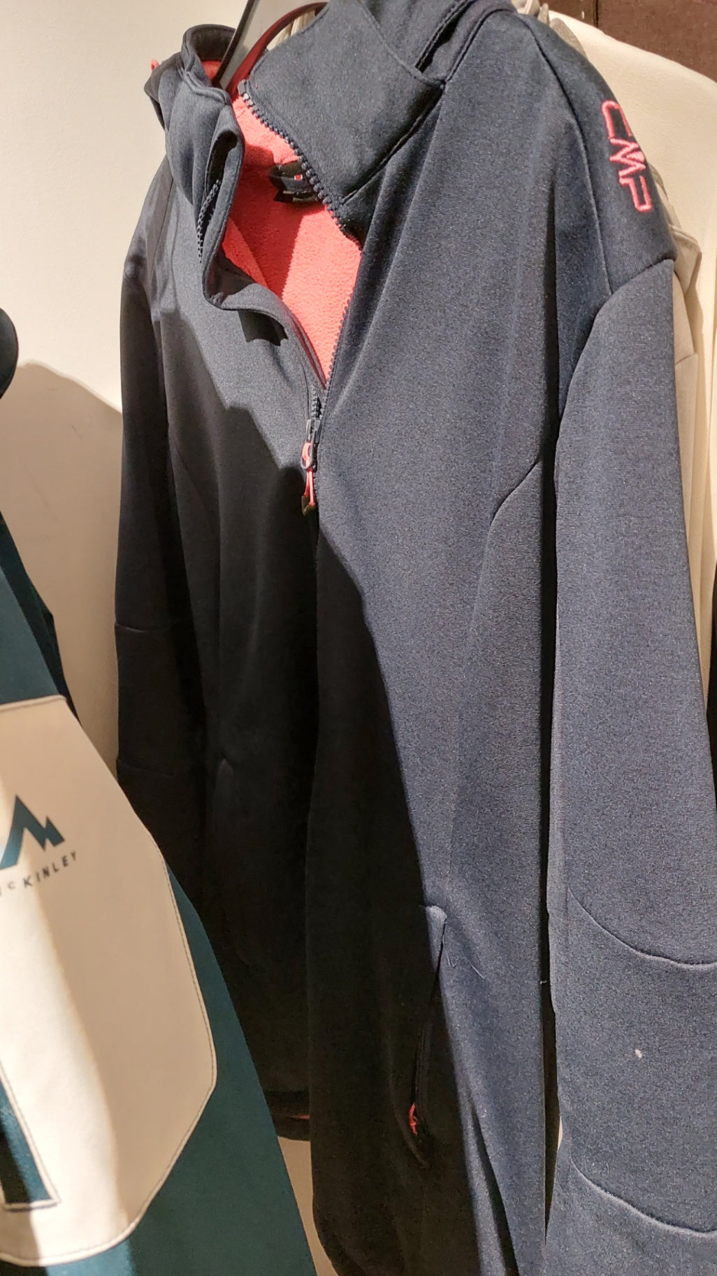 CMP Softshell Jacke Größe: 42