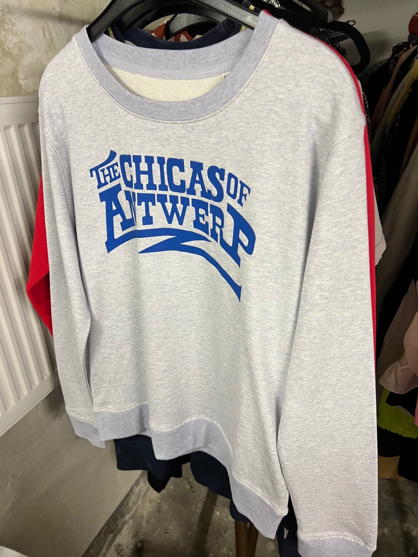 Sweatshirt Größe: M