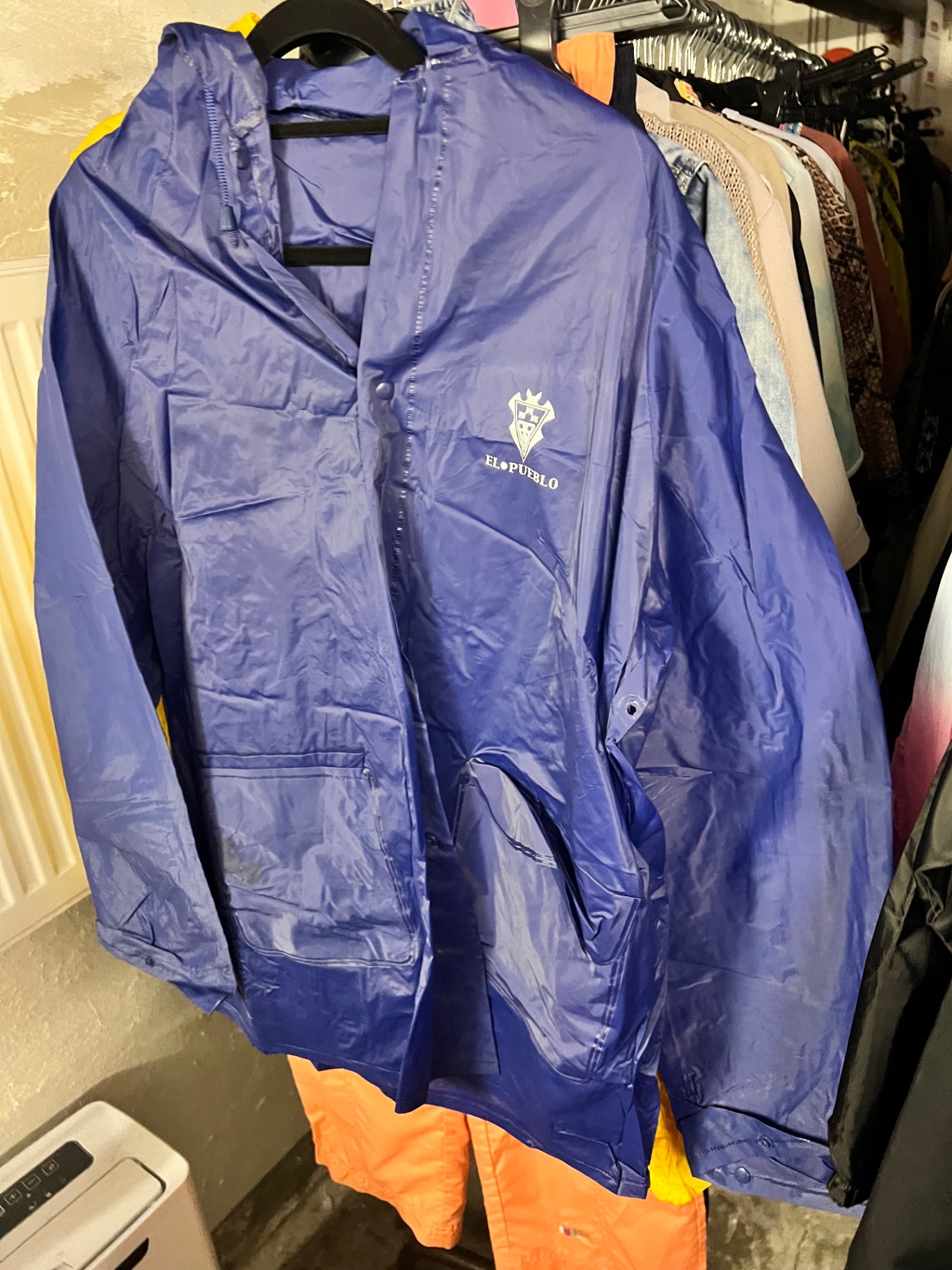 El Pueblo Regenjacke