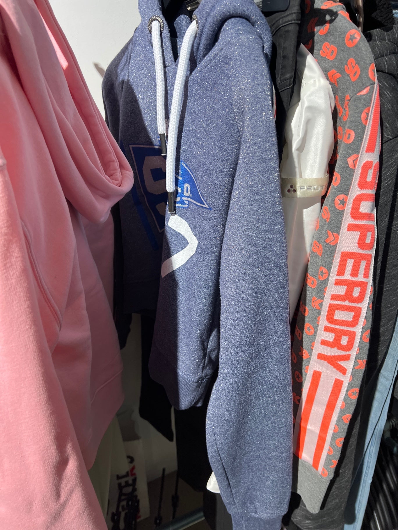 Superdry Hoodie Größe: S