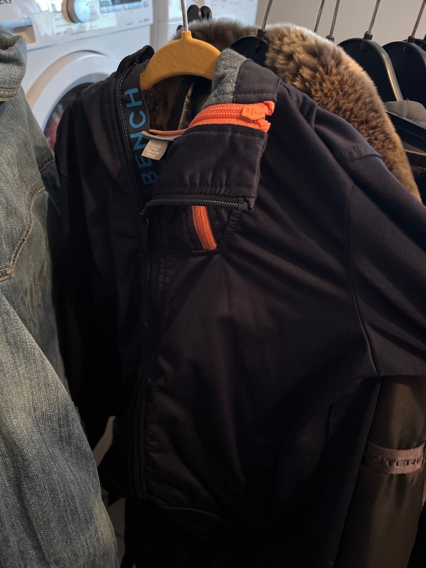 Bench Jacke Größe: 140