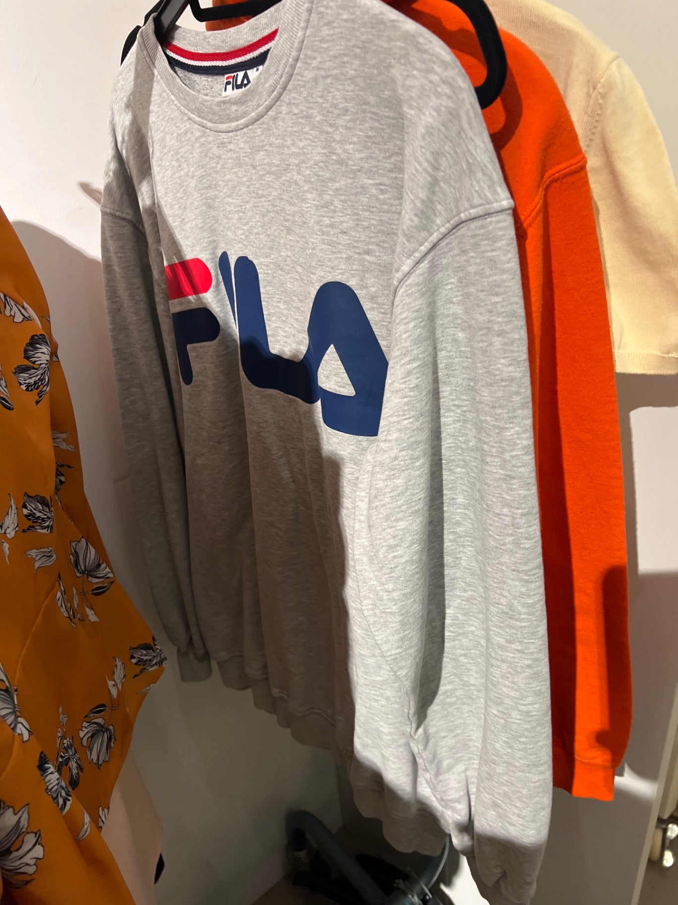BWARE Gebrauchsspuren Fila Sweatshirt Größe: M