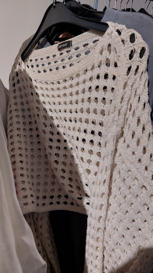 ambar Pullover Größe: One Size