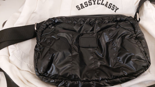 Umhängetasche Schwarz