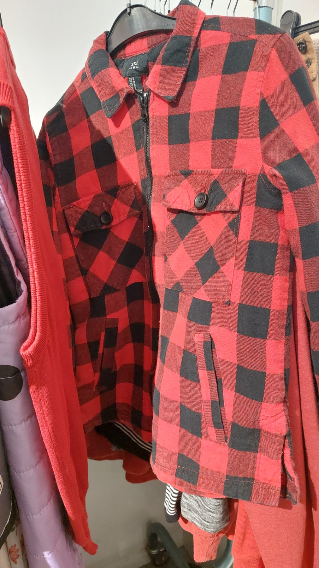 XXL Jacke B-Ware/Fäden Größe: M