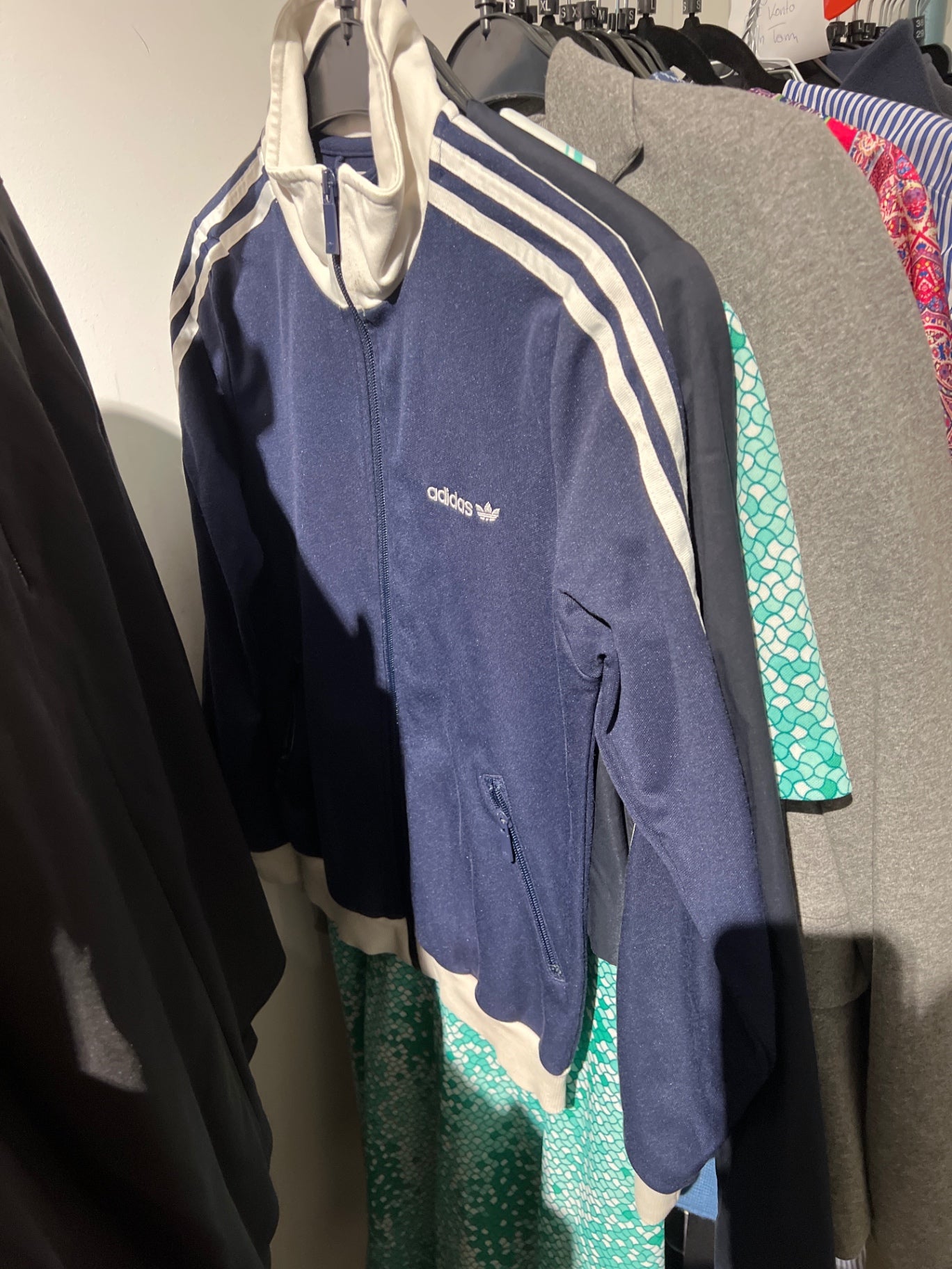B•WARE Adidas Jacke Dunkelblau Größe: 38