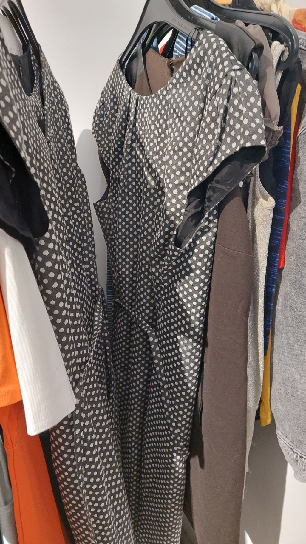 Bonita Kleid Schwarz mit weißen Punkten Größe: L
