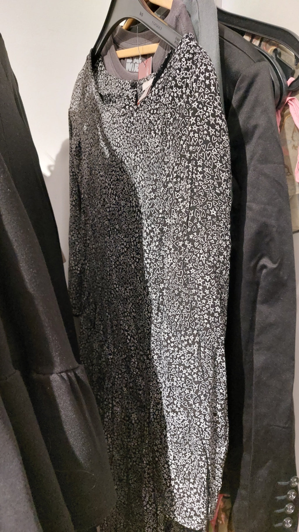 H&M Kleid Schwarz mit weißen Mustern Größe: 44