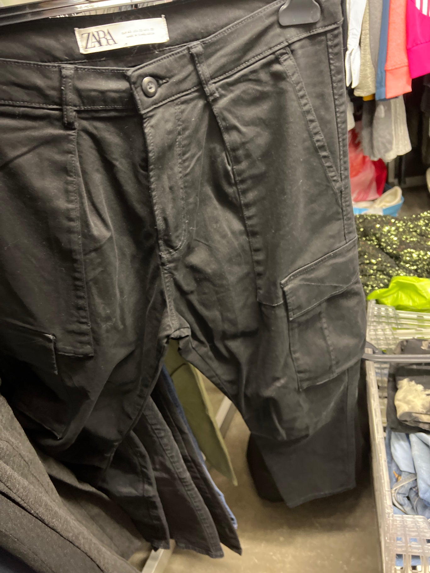 Zara Cargohose Schwarz Größe: 42