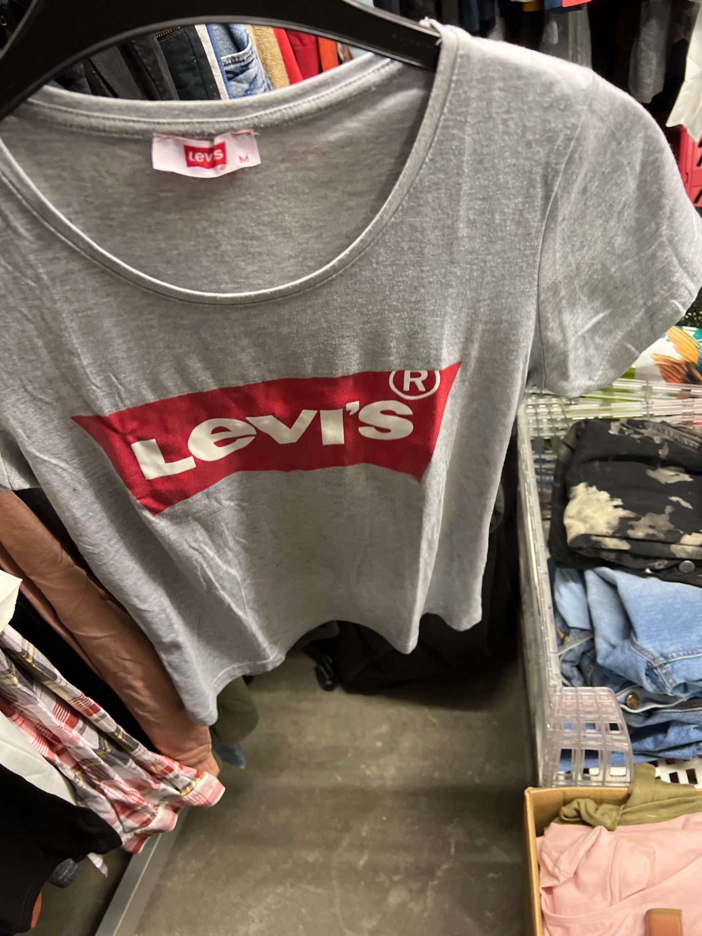 Levi's T-Shirt Grau Größe: M