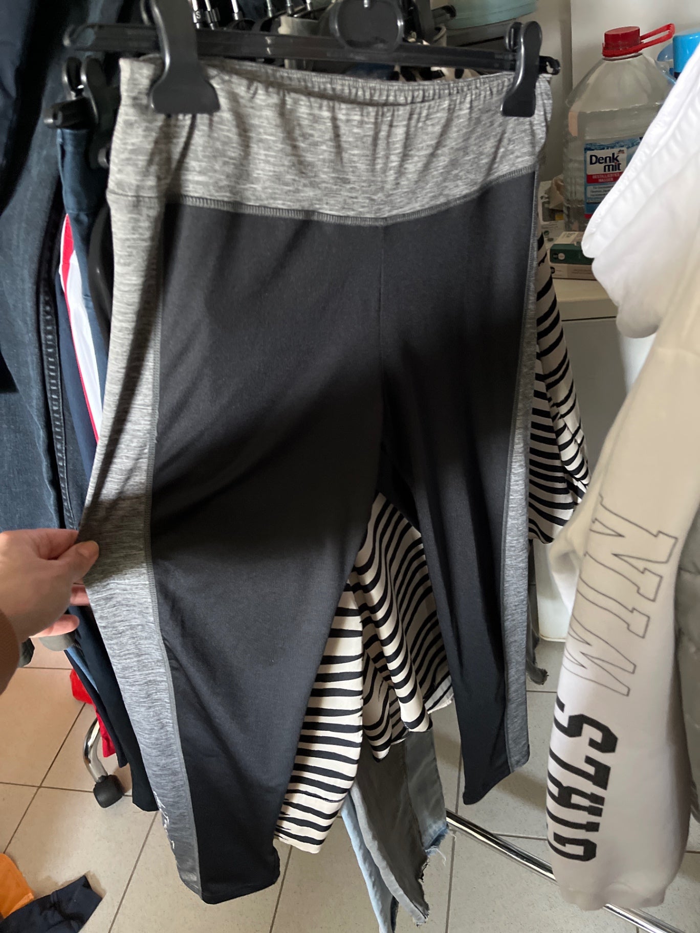 Blue seven Sport Leggings Schwarz und Grau Größe: L