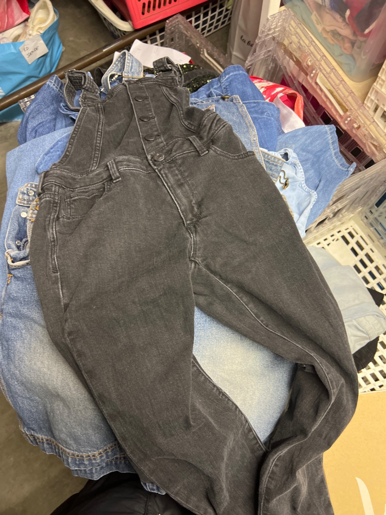 GAP Latzhose Schwarz Größe: 140