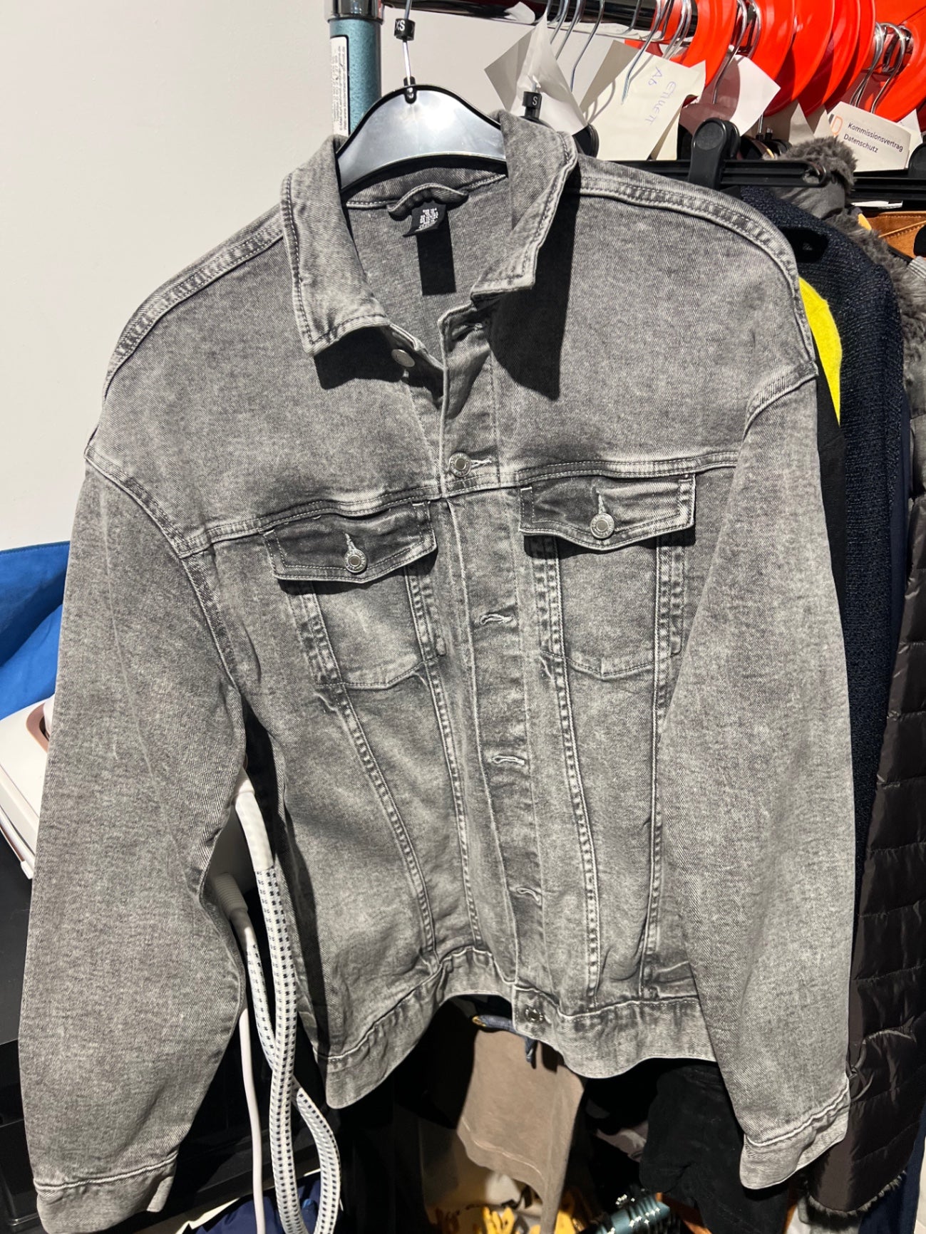 H&M Jeans Jacke Grau Größe: XS