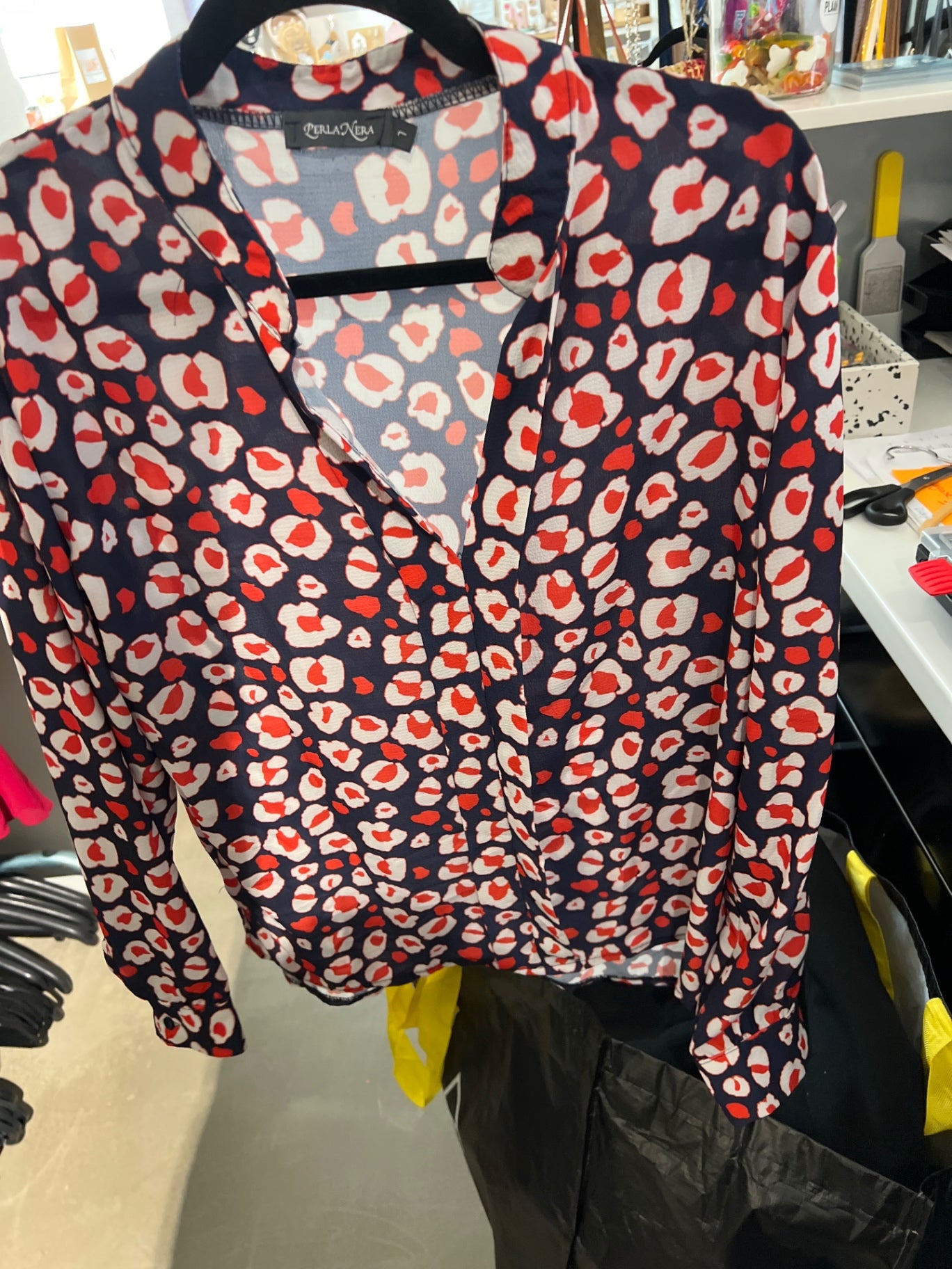 Perla Nela Bluse Dunkelblau rot weiß Muster Größe: L