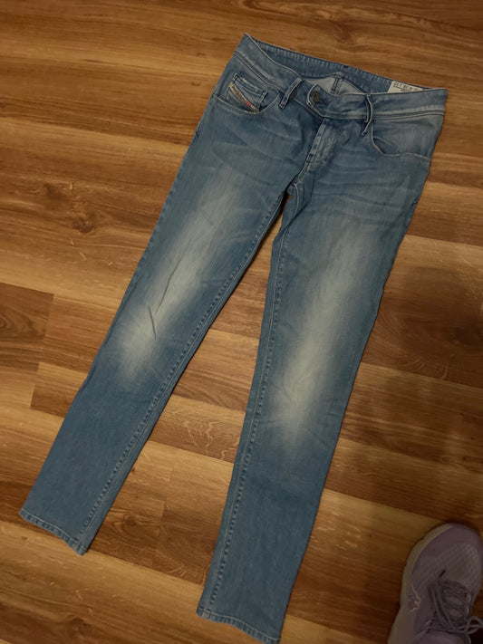 Diesel Jeans Hellblau Größe: 28/32