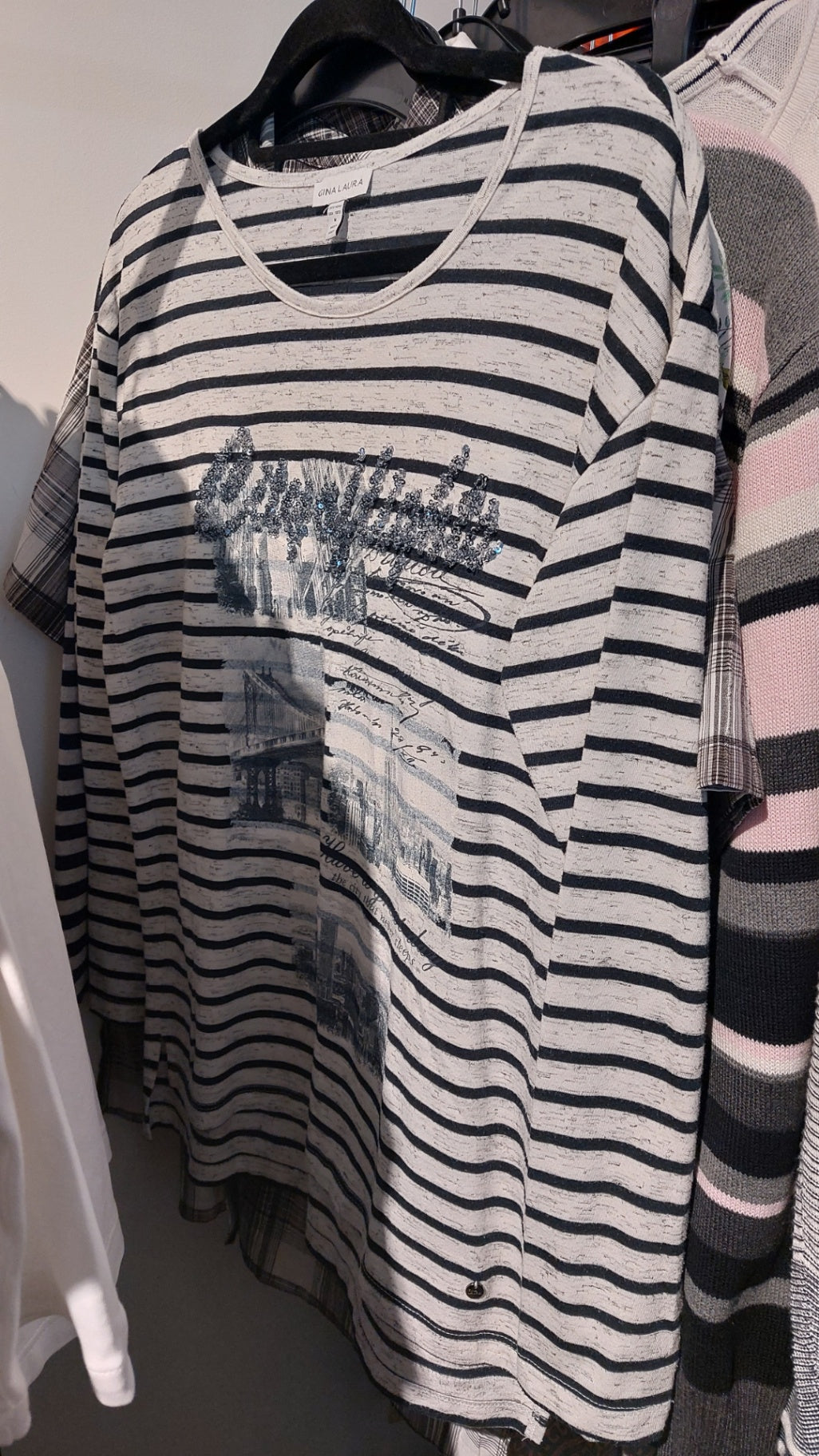 Gina Laura T-Shirt Grau/Schwarz Größe: M