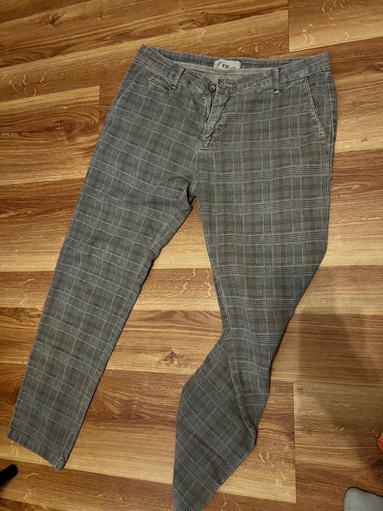 FB Limited Edition Hose Grau Größe: M